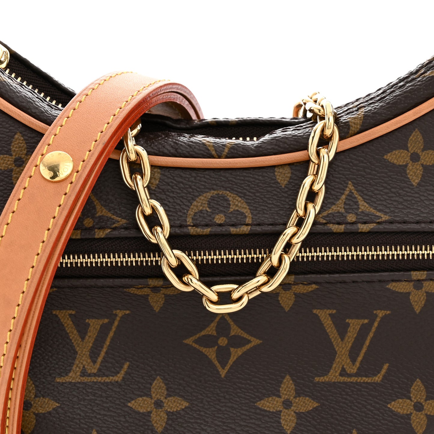 Monogram Loop