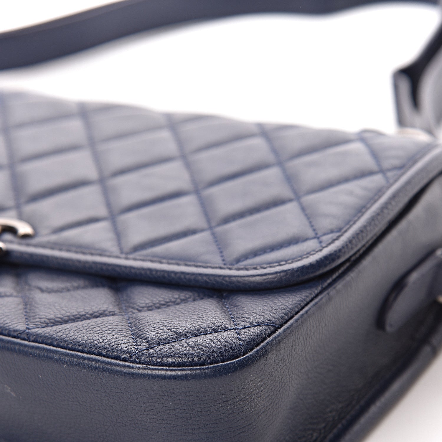 Chanel Caviar Iridescent Calfskin Quilted Medium Daily Carry Messenger Navy 10 of 16