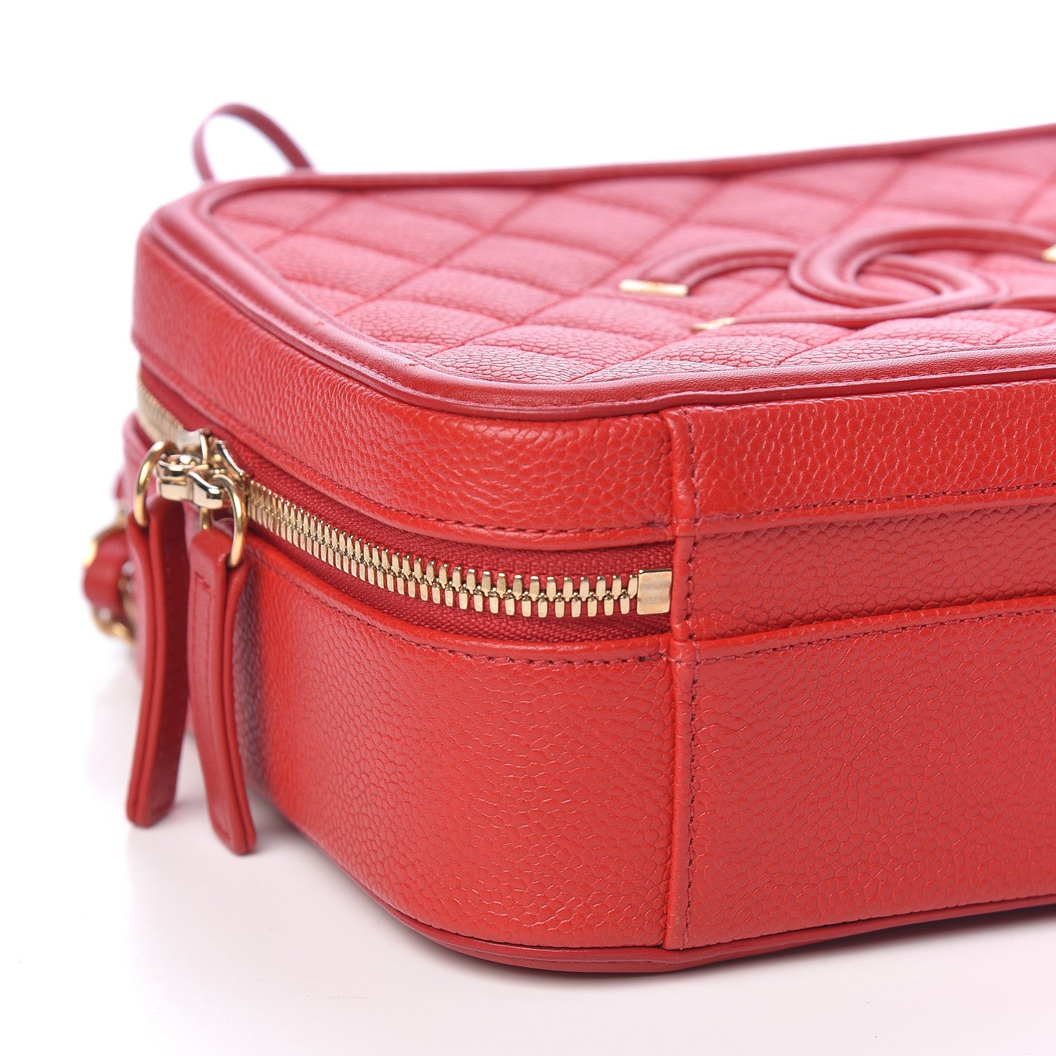 Chanel Caviar Quilted Medium CC Filigree Vanity Case Red 8 of 13