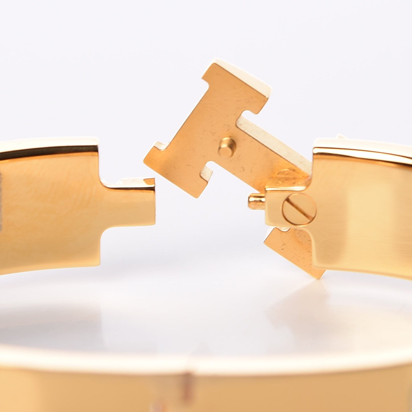 Enamel Narrow Clic Clac H Bracelet PM White