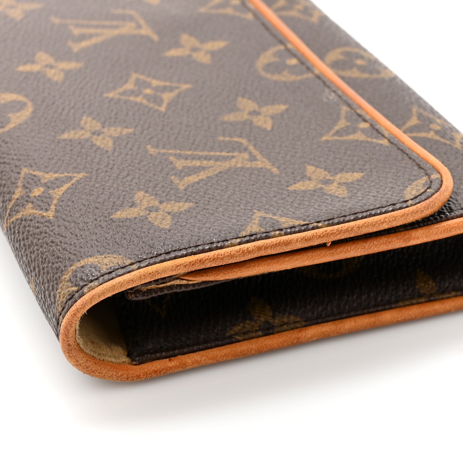 Louis Vuitton Monogram Pochette Twin GM 14 of 17