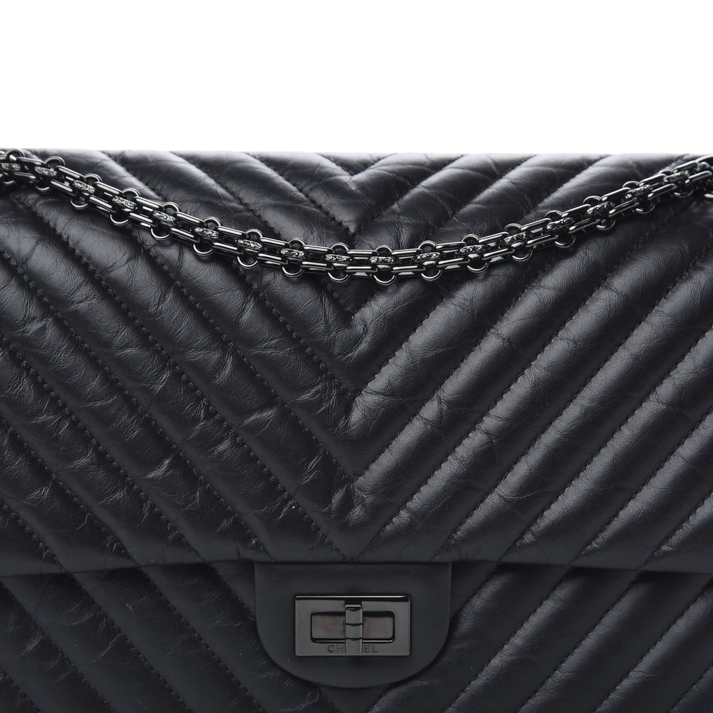 Aged Calfskin Chevron Quilted 2.55 Reissue 226 So Black