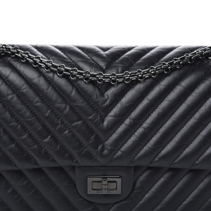 Chanel Aged Calfskin Chevron Quilted 2.55 Reissue 226 So Black 13 of 14