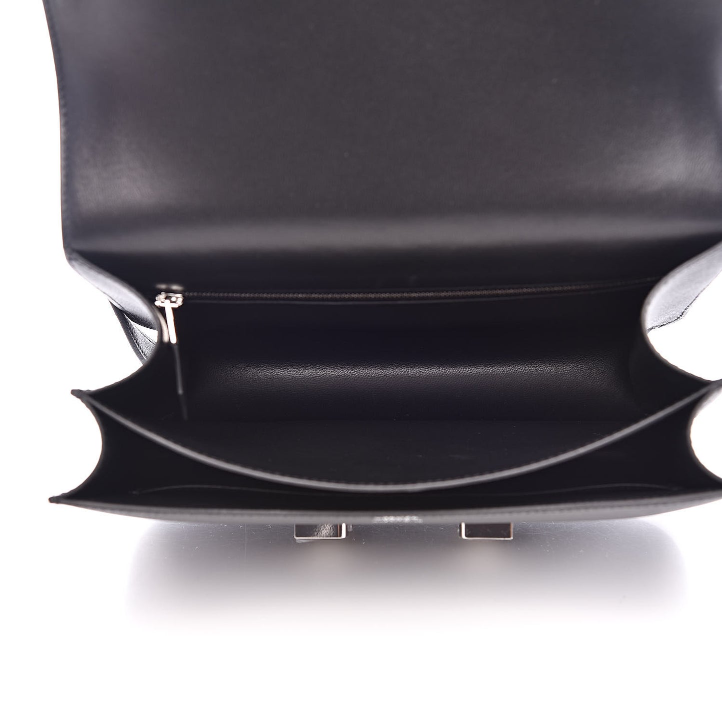 Epsom Constance 24 Black