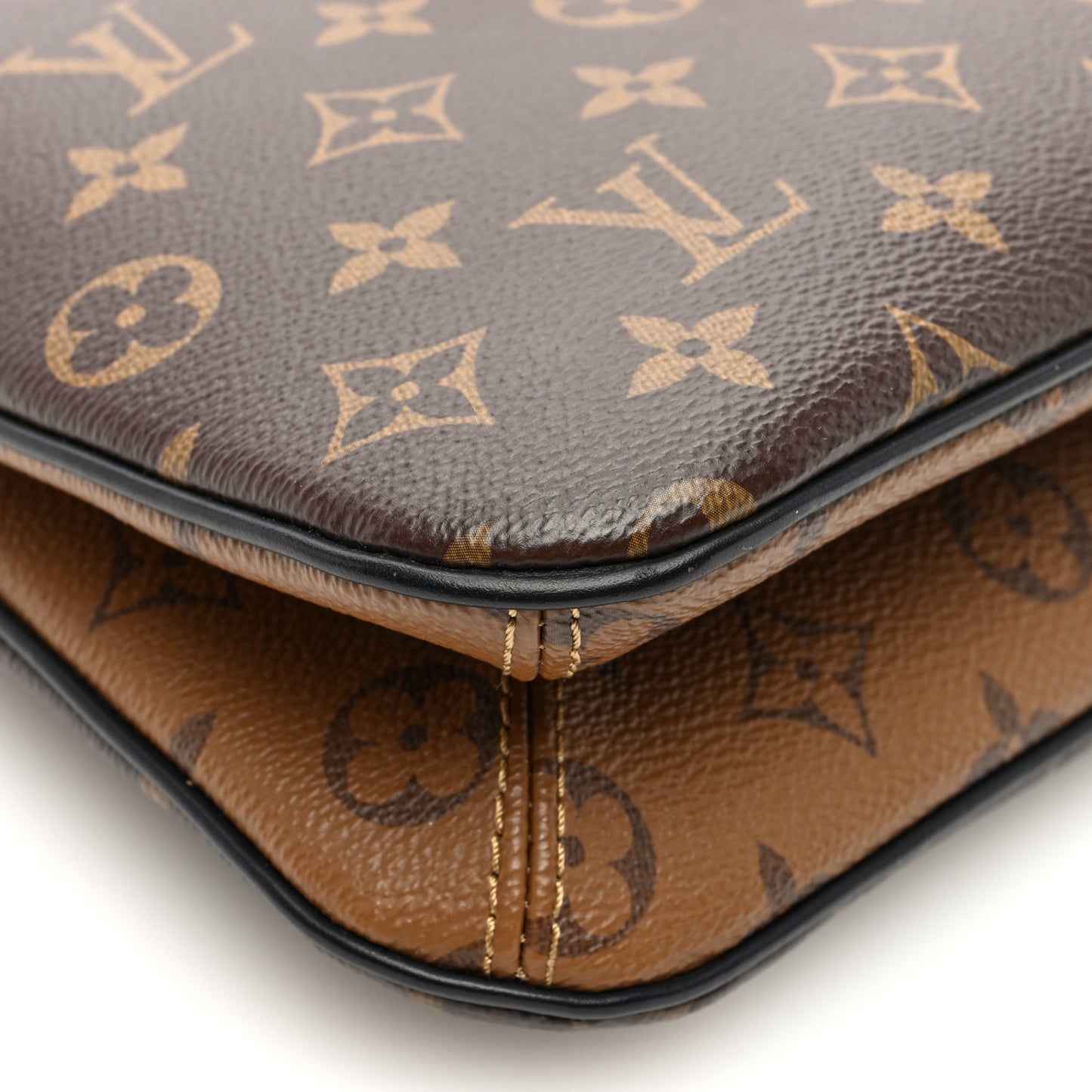 Reverse Monogram Twinny
