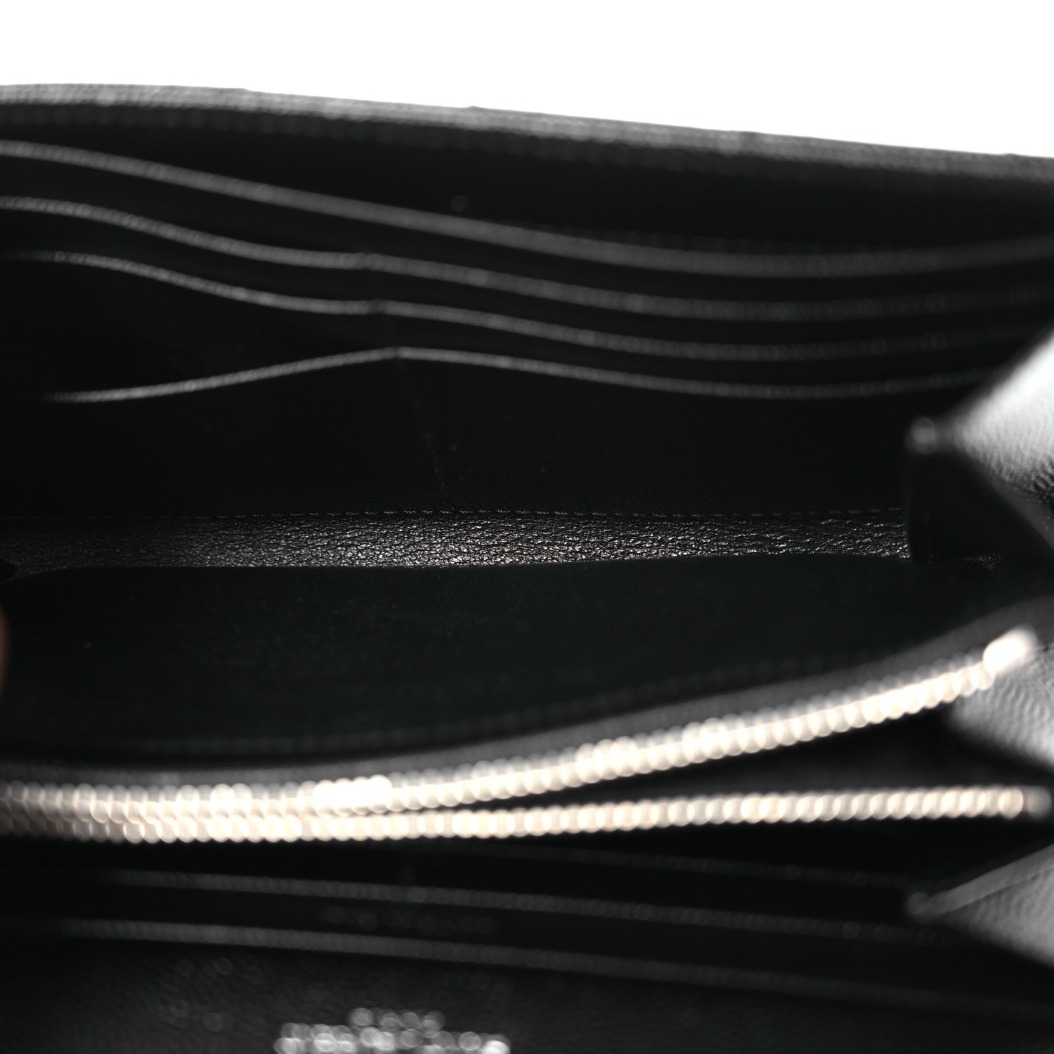Saint Laurent Grain De Poudre Matelasse Chevron Monogram Flap Wallet Black 5 of 8