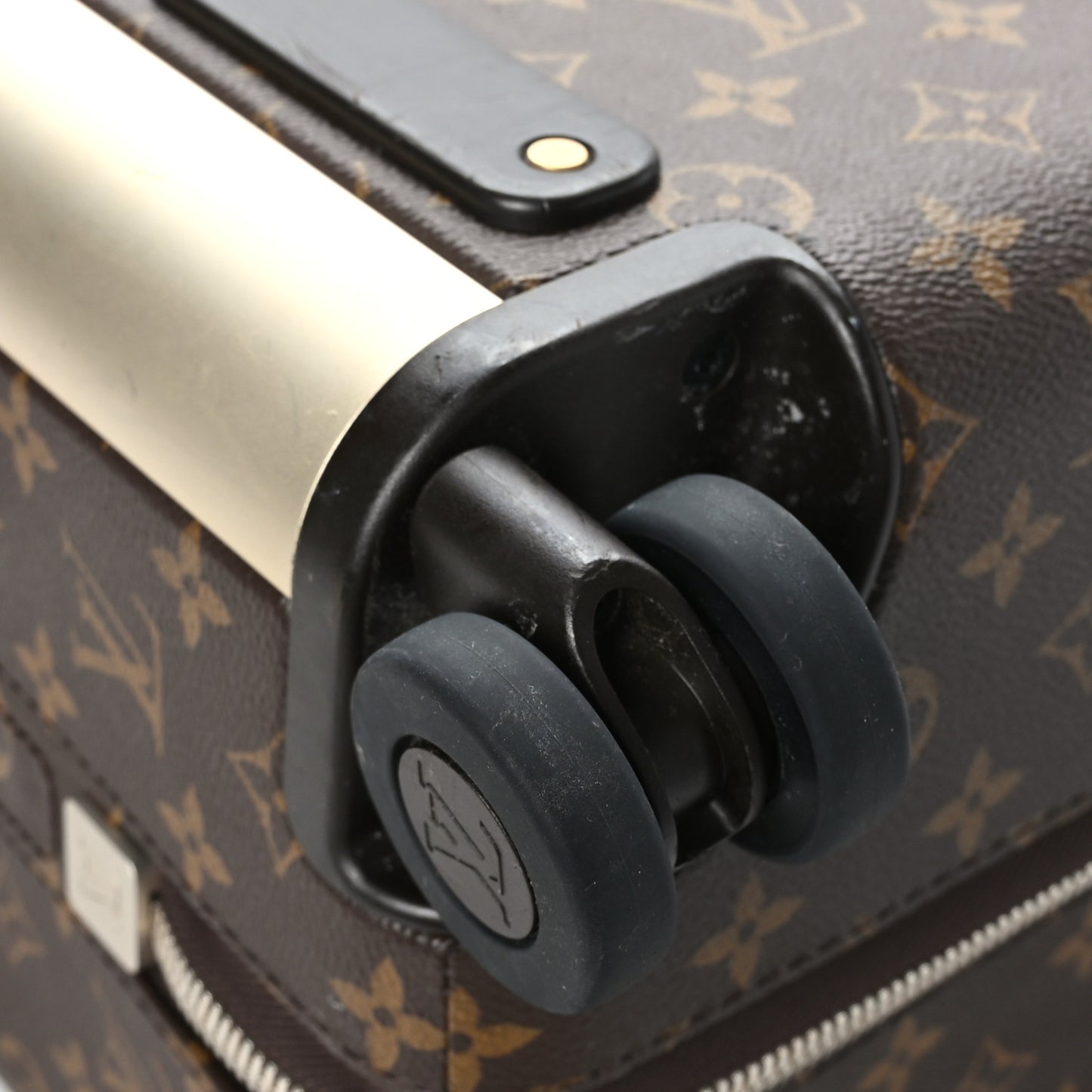 Monogram Horizon 55 Coquelicot