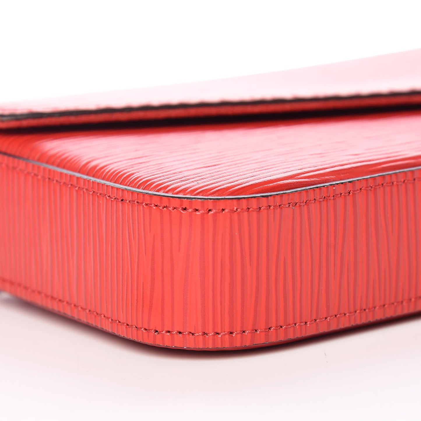 Epi Pochette Felicie Coquelicot