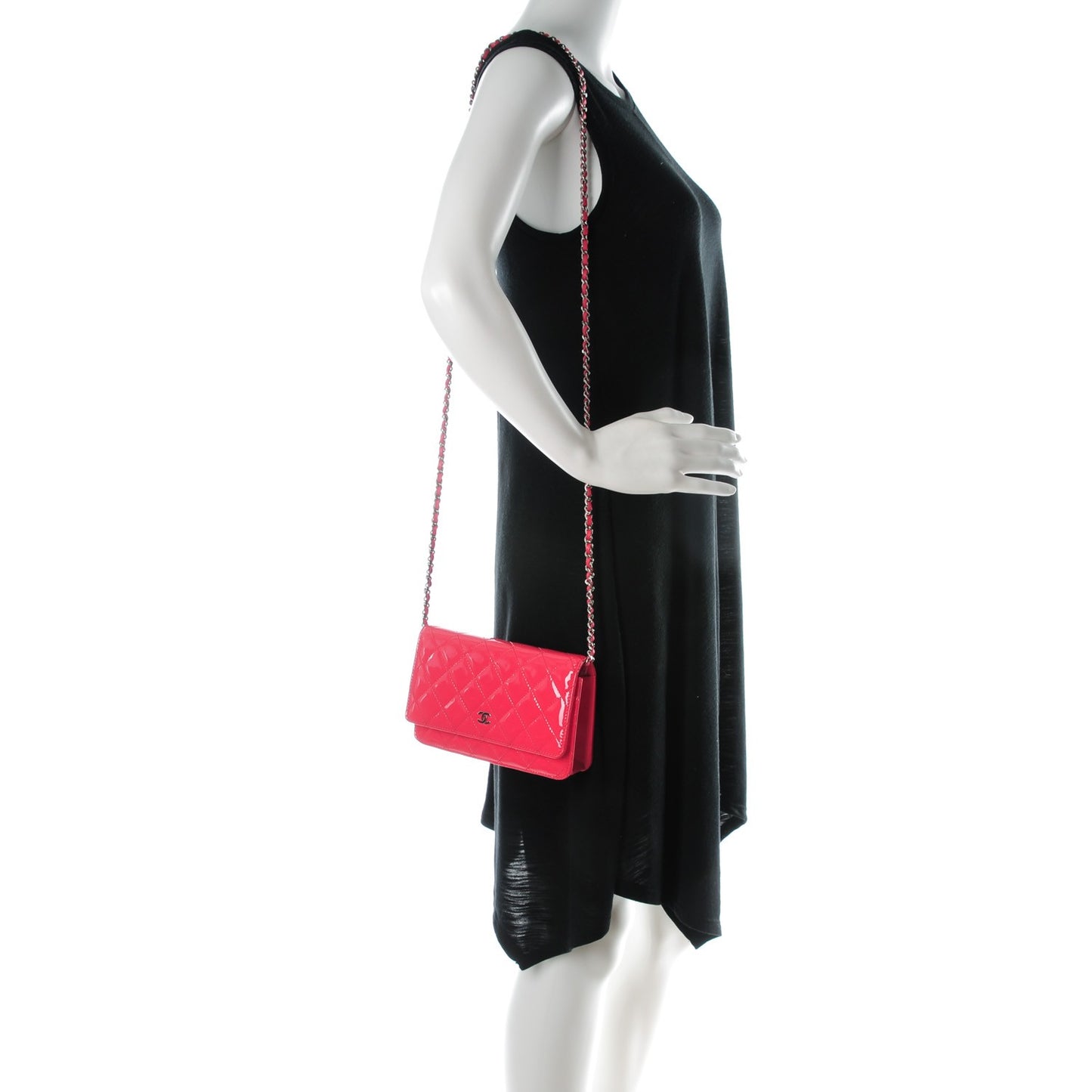 Patent Quilted Wallet On Chain WOC Pink