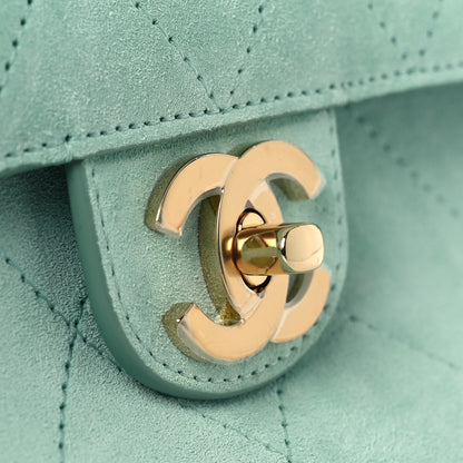 Chanel Suede Calfskin Small Souplissimo Maxi Flap Green 21 of 22