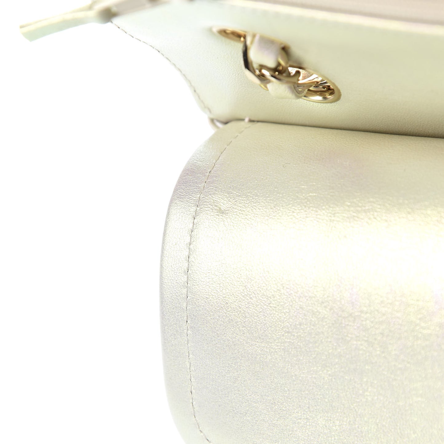 Iridescent Lambskin Quilted Medium Double Flap Ivory