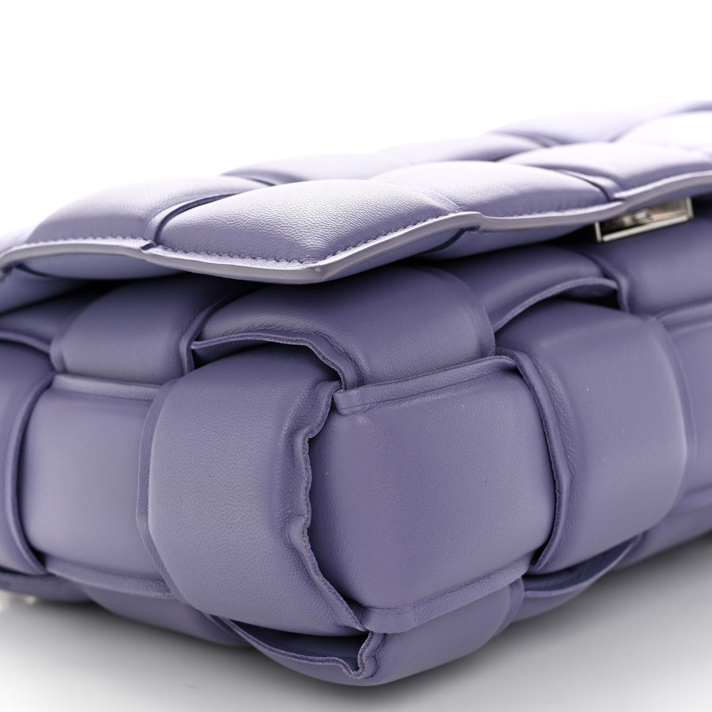 Lambskin Maxi Intreccio Padded Chain Cassette Crossbody Bag Lavender