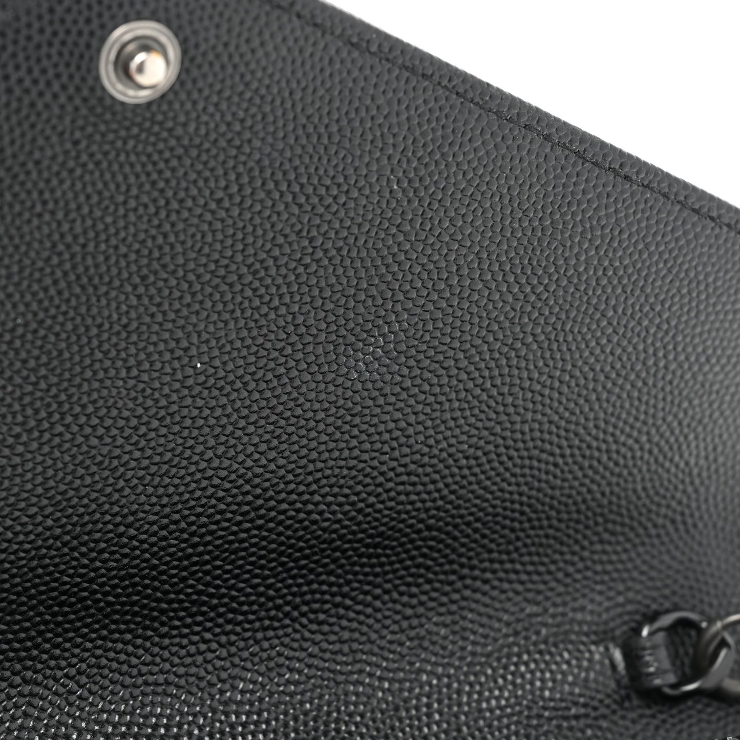 Grain De Poudre Matelasse Chevron Monogram Monochrome Envelope Chain Wallet Black