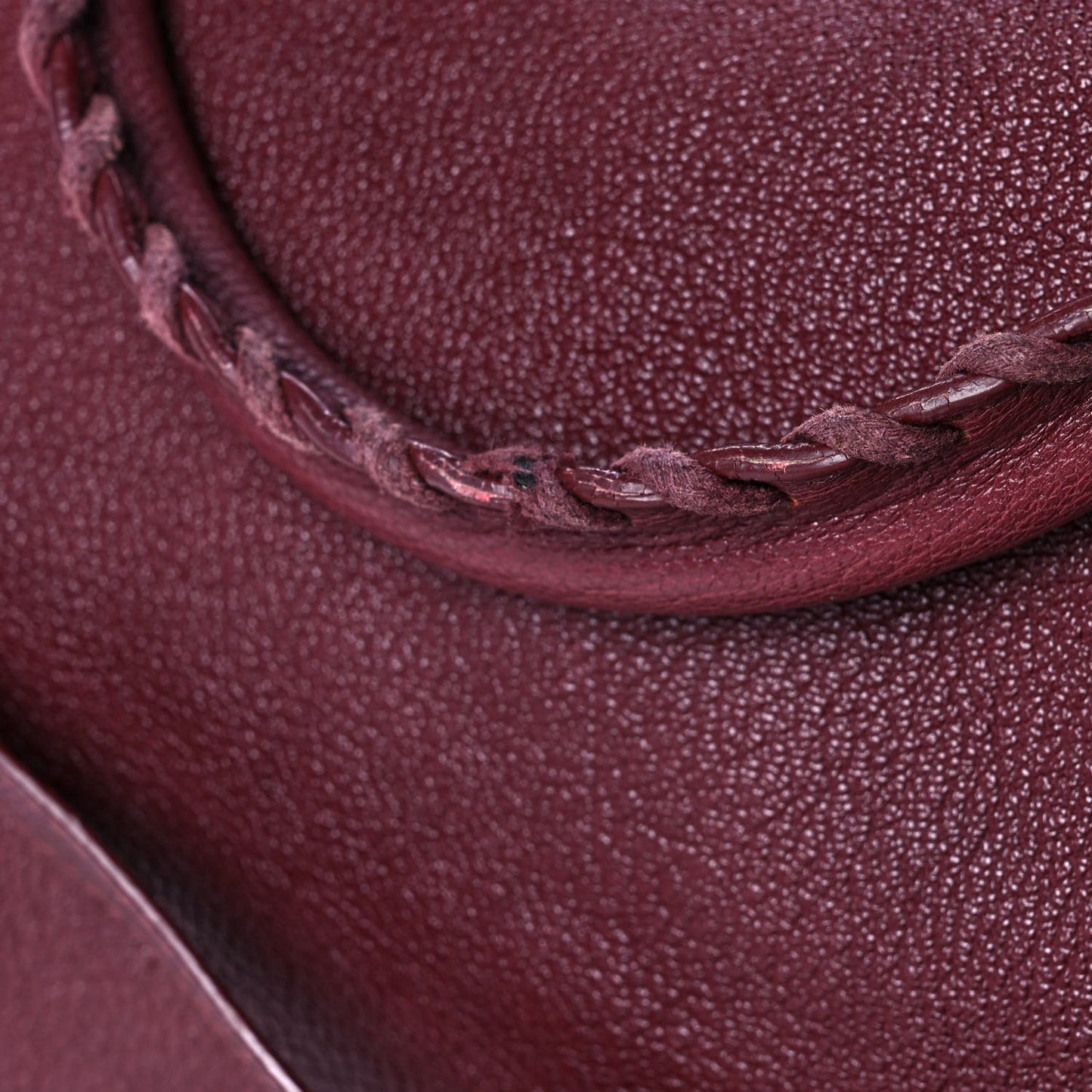 Chevre Gold Metallic Edge Hardware Velo Bordeaux
