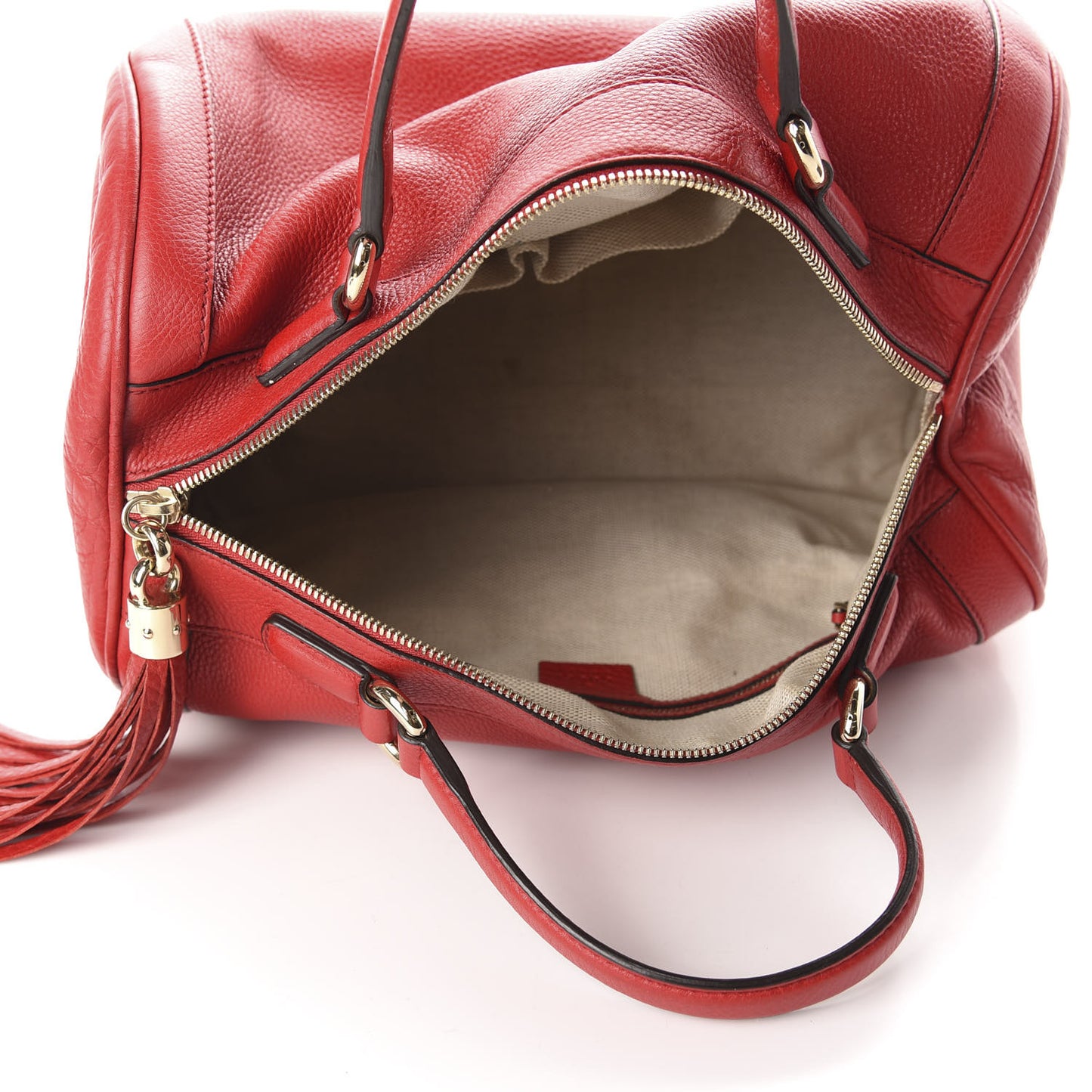 Pebbled Calfskin Medium Soho Boston Red