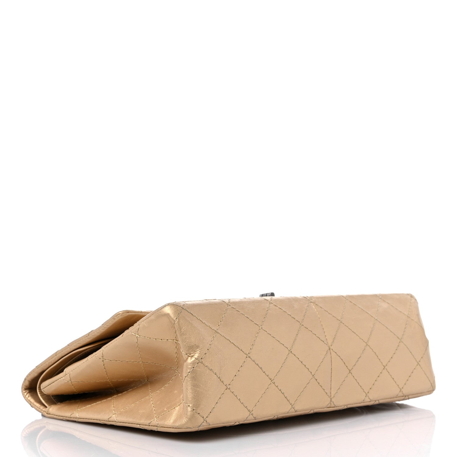 Chanel Metallic Aged Calfskin Quilted 2.55 Reissue 226 Flap Gold 4 of 11