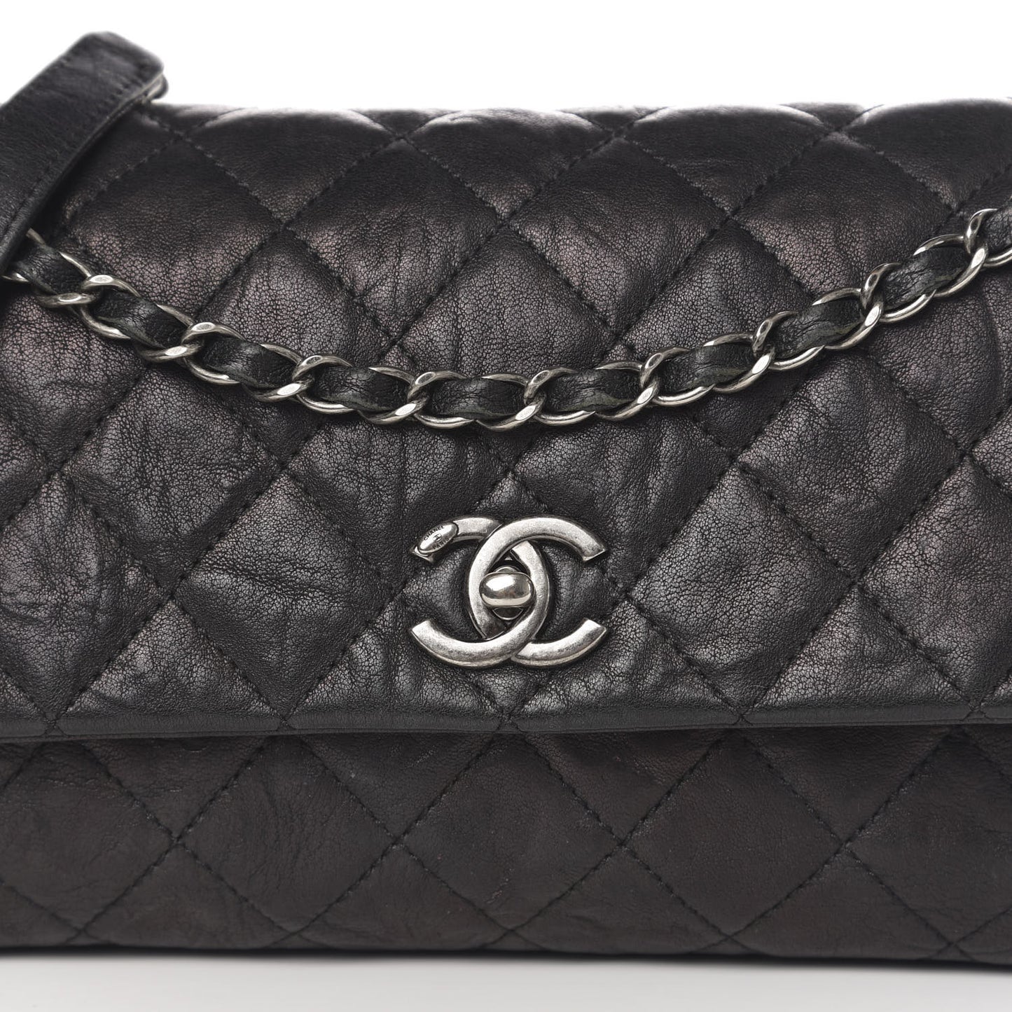 Crumpled Lambskin Quilted Medium Single Flap Black