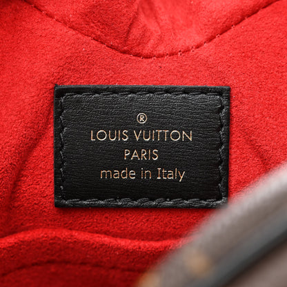 Louis Vuitton Monogram Fall In Love Sac Coeur 6 of 9