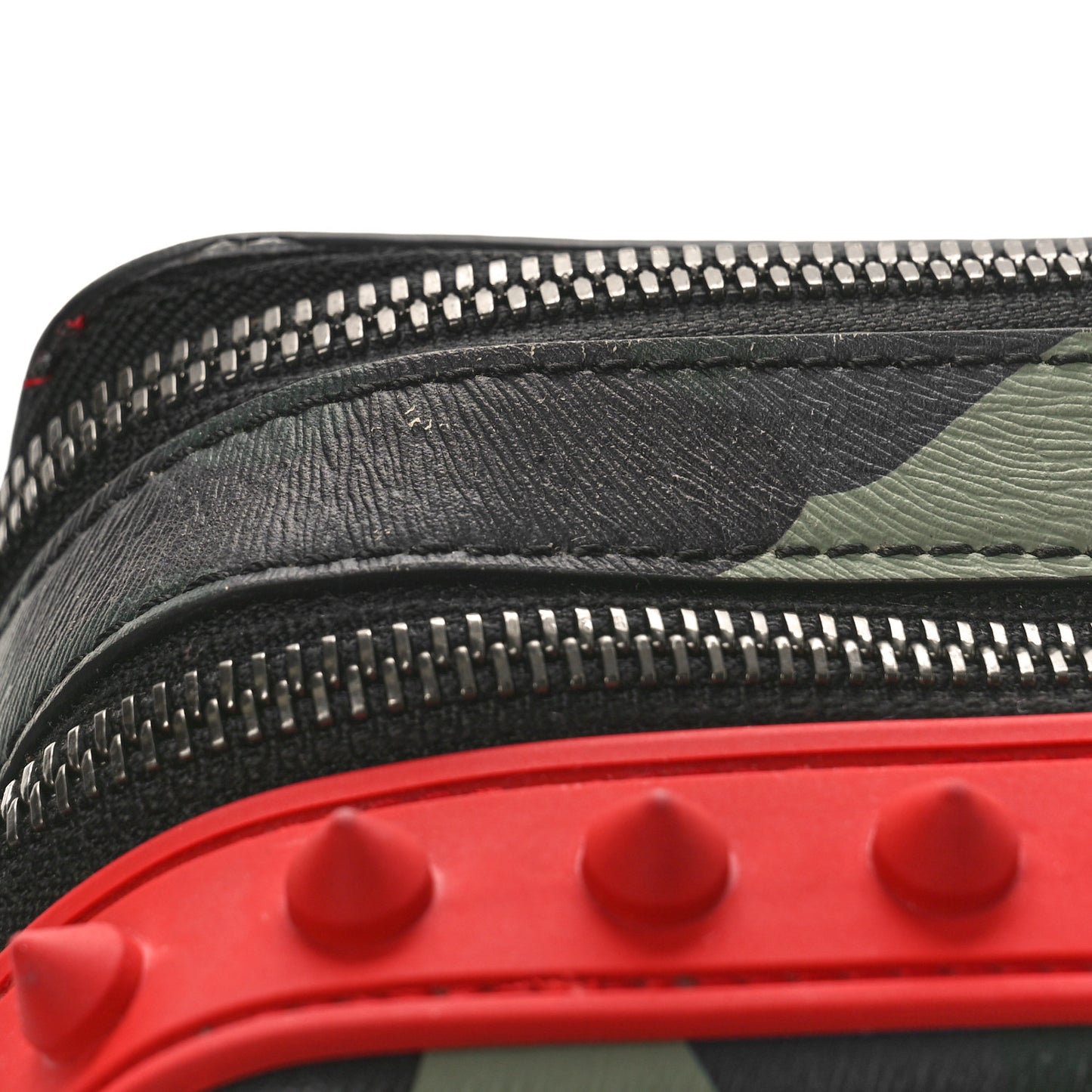 Calfskin Loubi Camouflage Gomme Spikes Loubitown Crossbody Multicolor