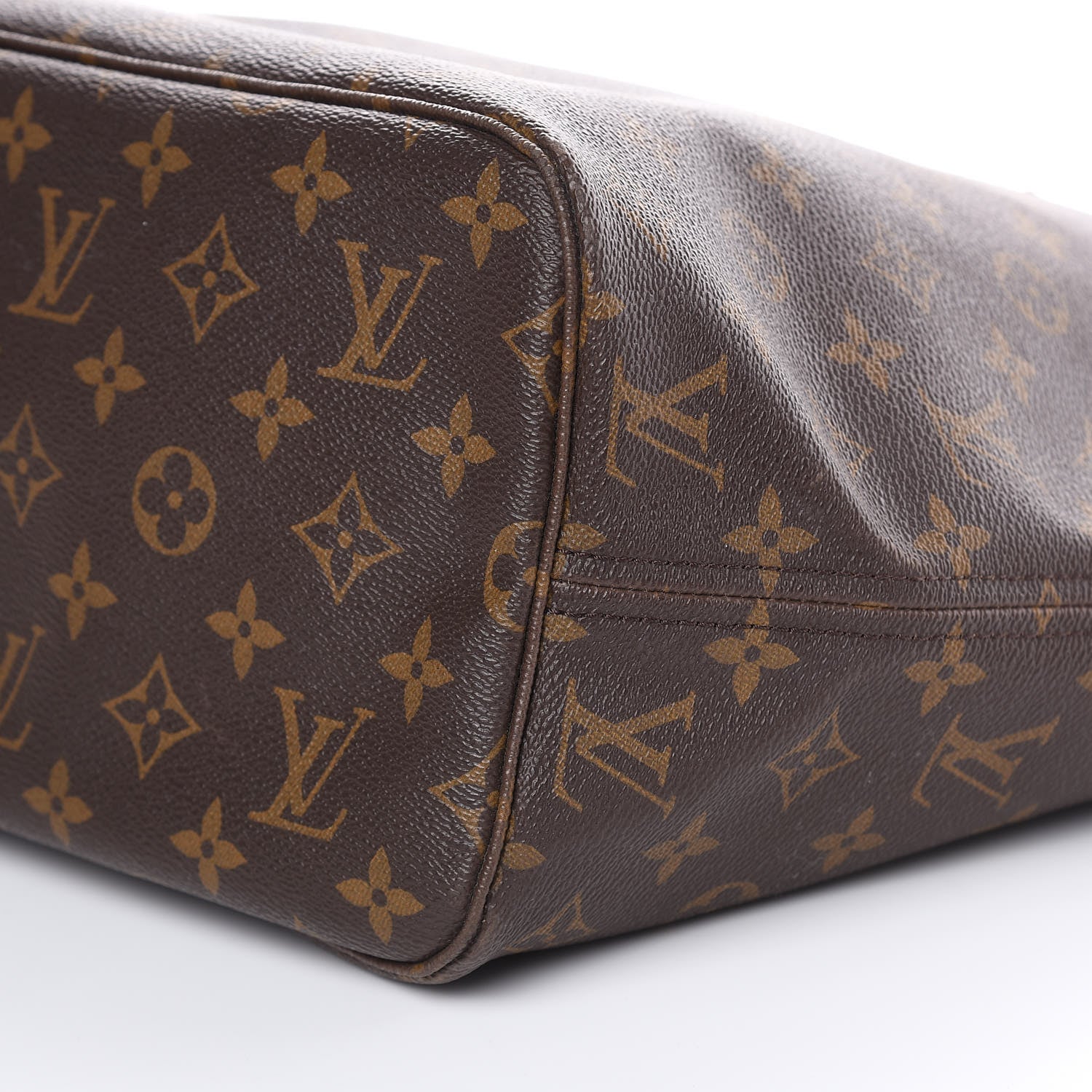 Louis Vuitton Monogram Neverfull MM 9 of 17