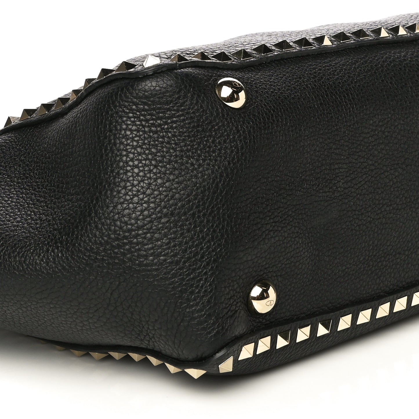 Pebbled Calfskin Medium Rockstud Tote Black