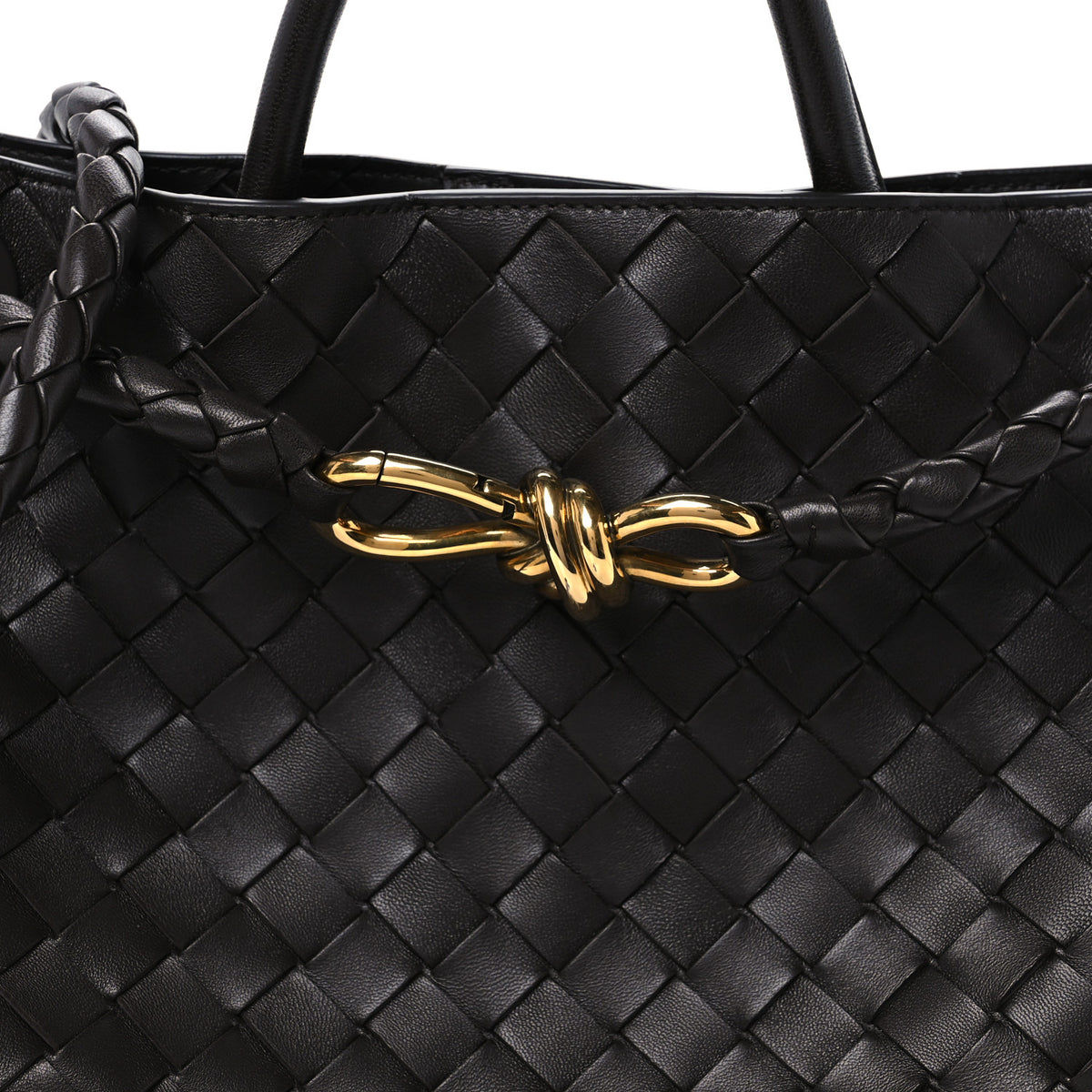 Nappa Intrecciato Medium Andiamo Shoulder Bag Fondant