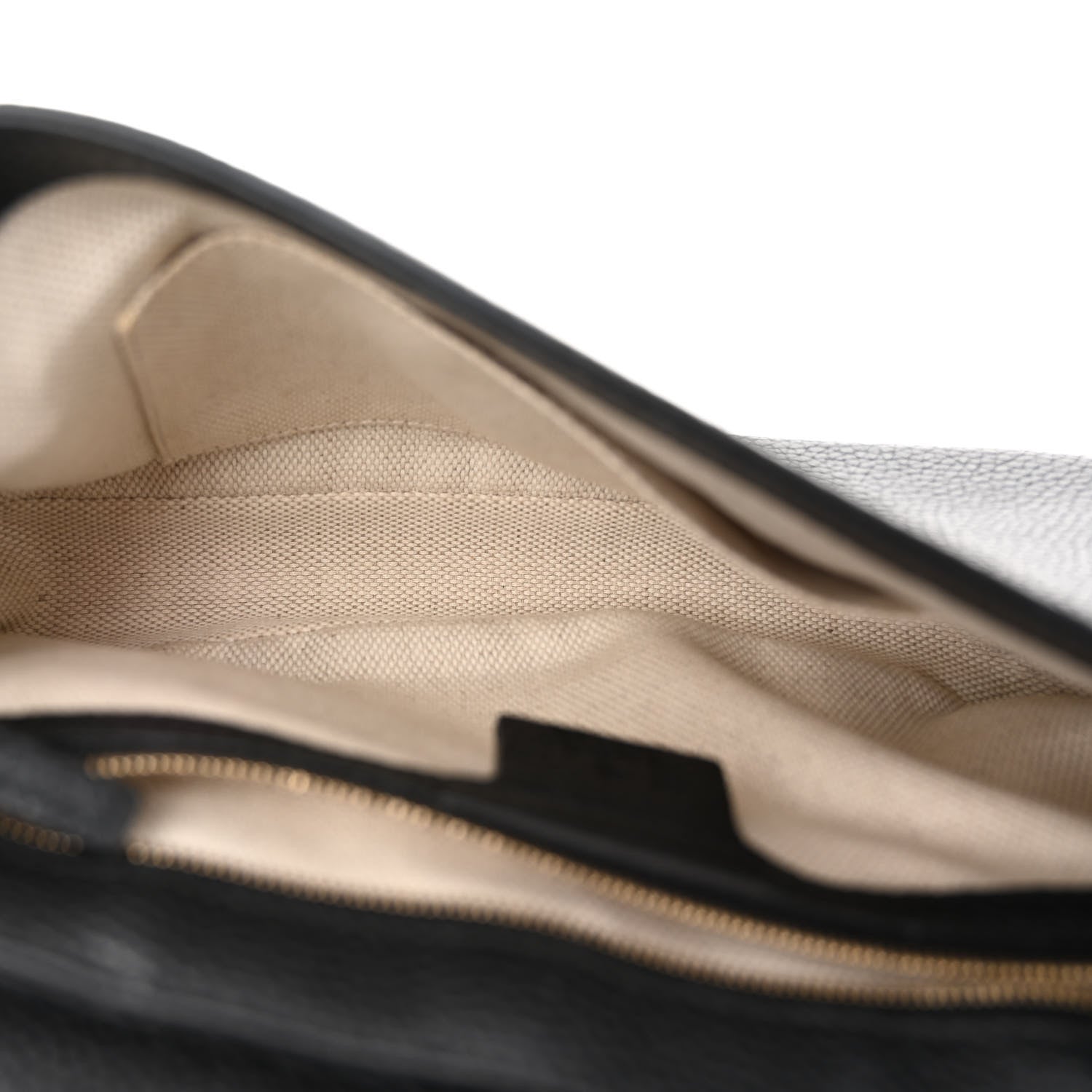 Gucci Pebbled Calfskin Medium Soho Flap Crossbody Black 5 of 10