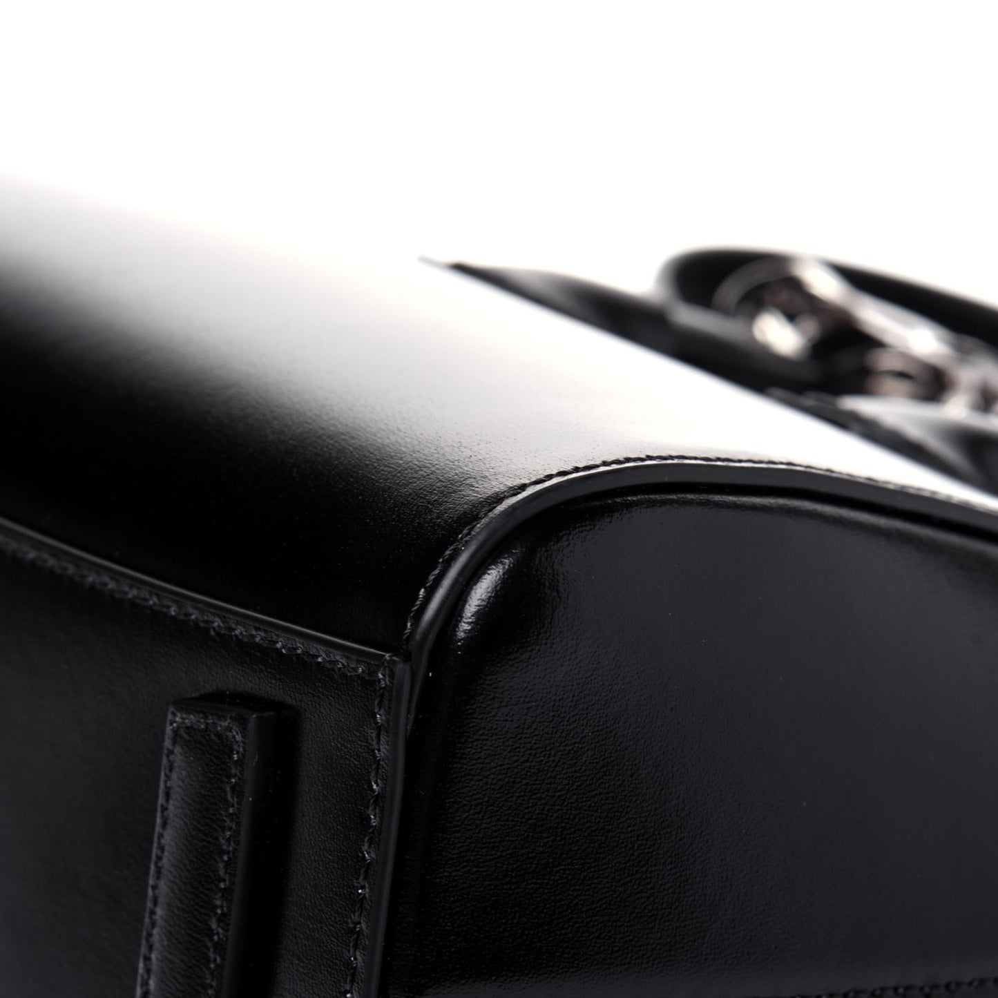 Shiny Lord Calfskin Mini Antigona With Chain Black