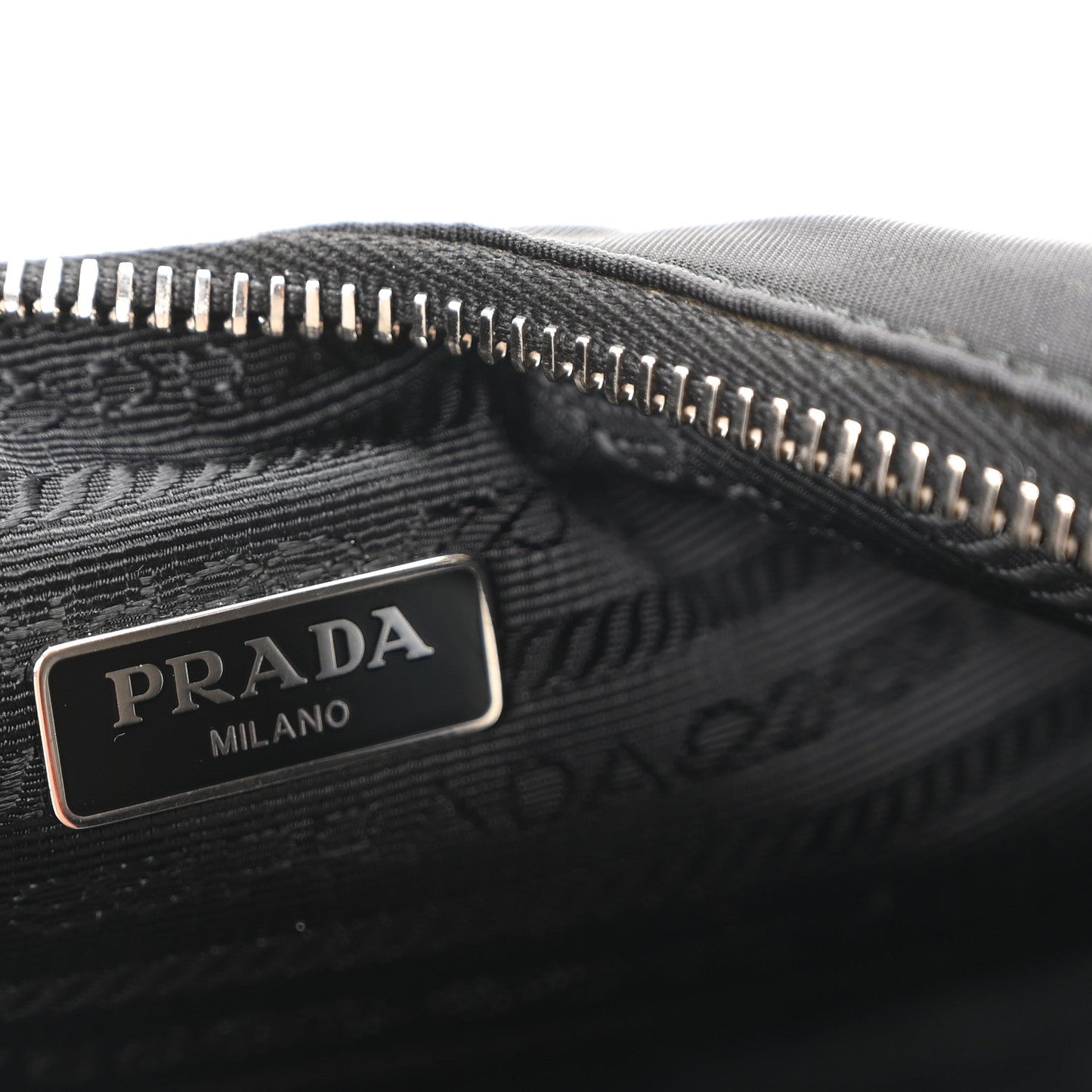 Tessuto Nylon Saffiano Re-Edition 2006 Shoulder Bag Black