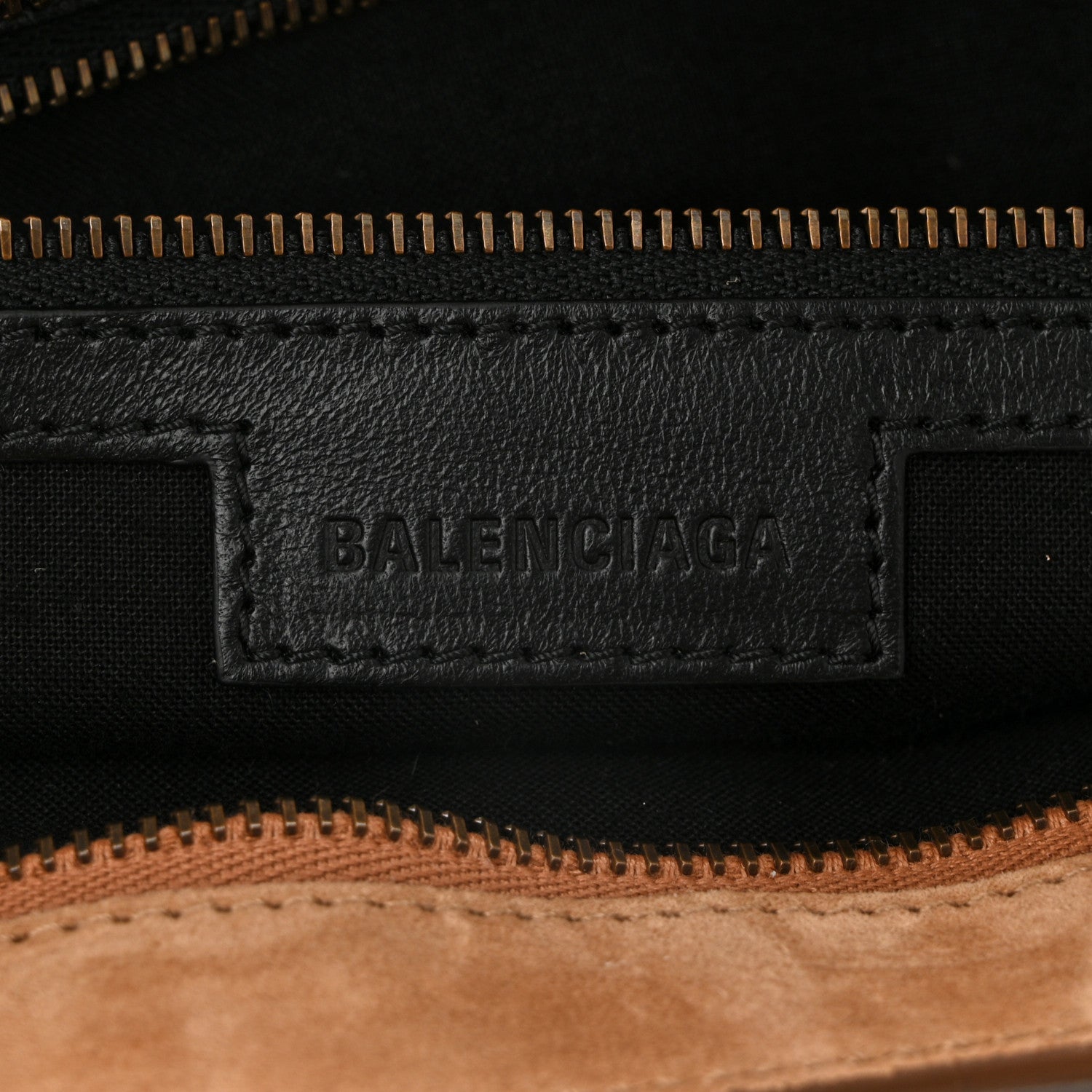 Balenciaga Waxed Suede Calfskin Classic Hardware Medium Le City Camel 6 of 10