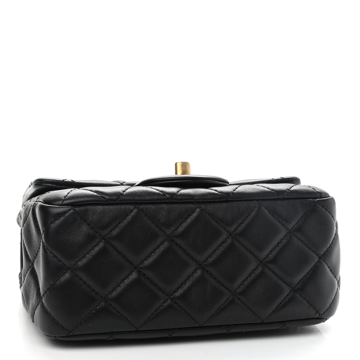 Lambskin Quilted Mini Pearl Crush Flap Black