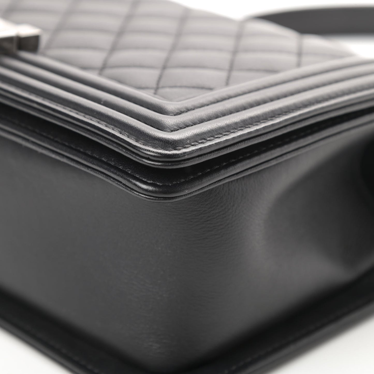 Calfskin Quilted Medium Boy Flap Black
