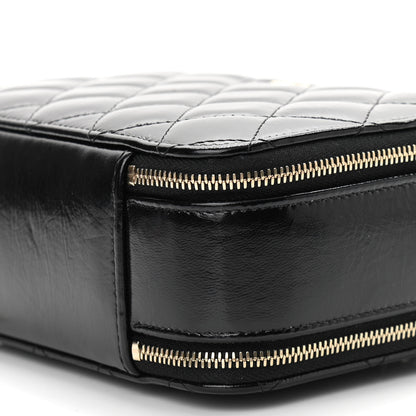 Chanel Shiny Lambskin Quilted CC Vanity Case Black 12 of 12