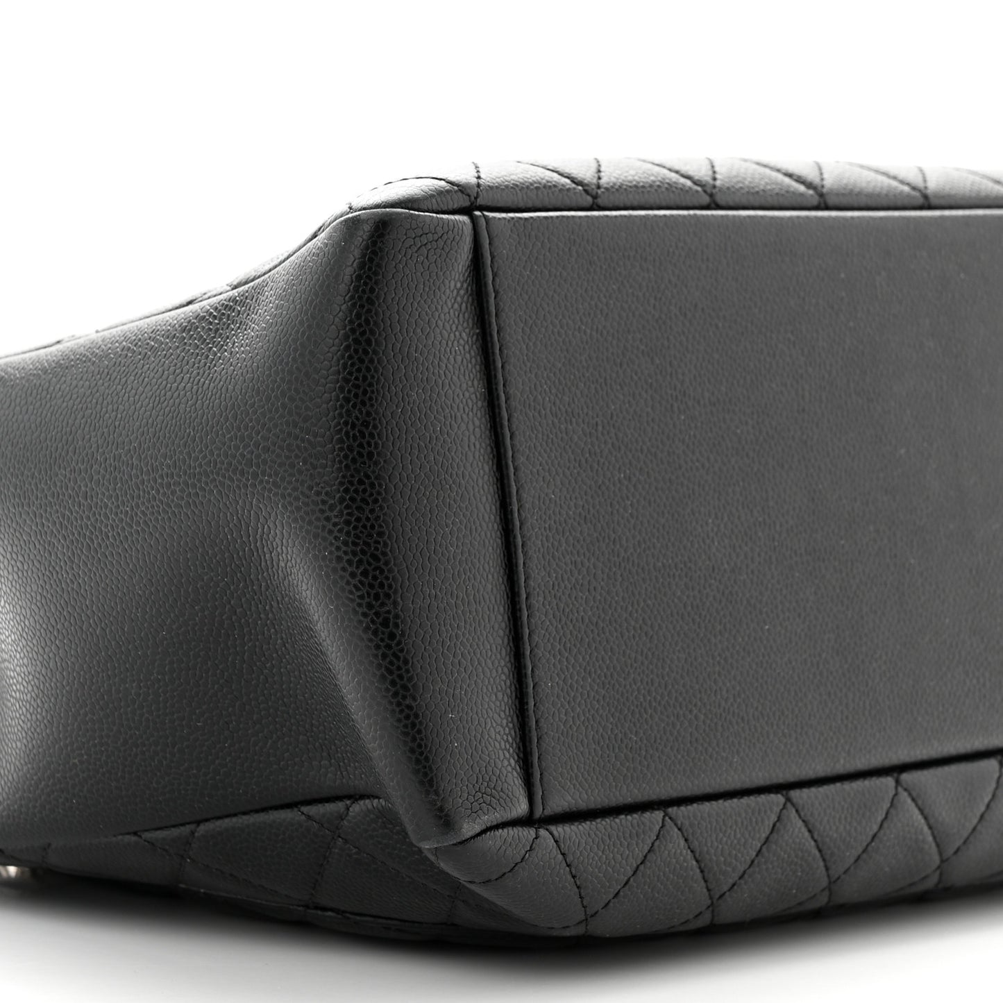 Caviar Quilted Grand Shopping Tote GST Black