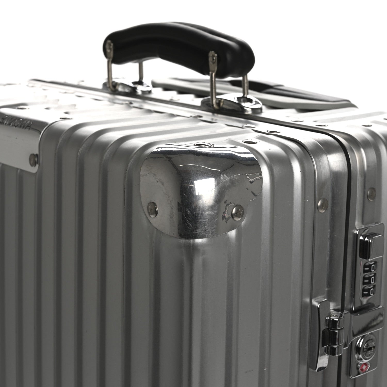 Rimowa Aluminum Classic Flight Cabin Silver 12 of 18