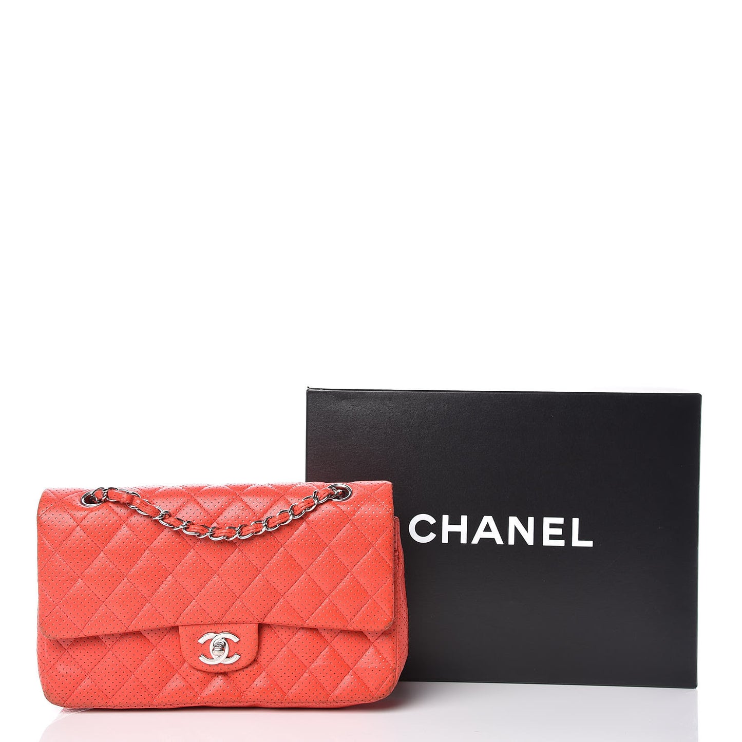 Lambskin Perforated Medium Double Flap Red