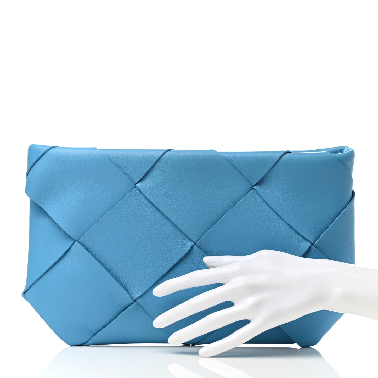 Nappa Maxi Blown Up Intrecciato Pouch Clutch Swimming Pool