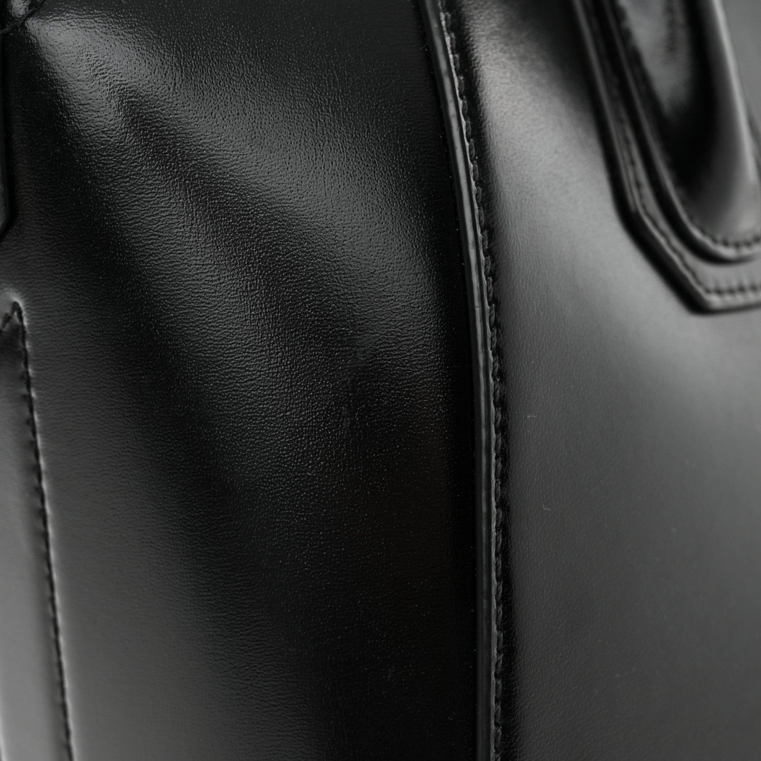Givenchy Shiny Lord Calfskin Small Antigona Black 11 of 15