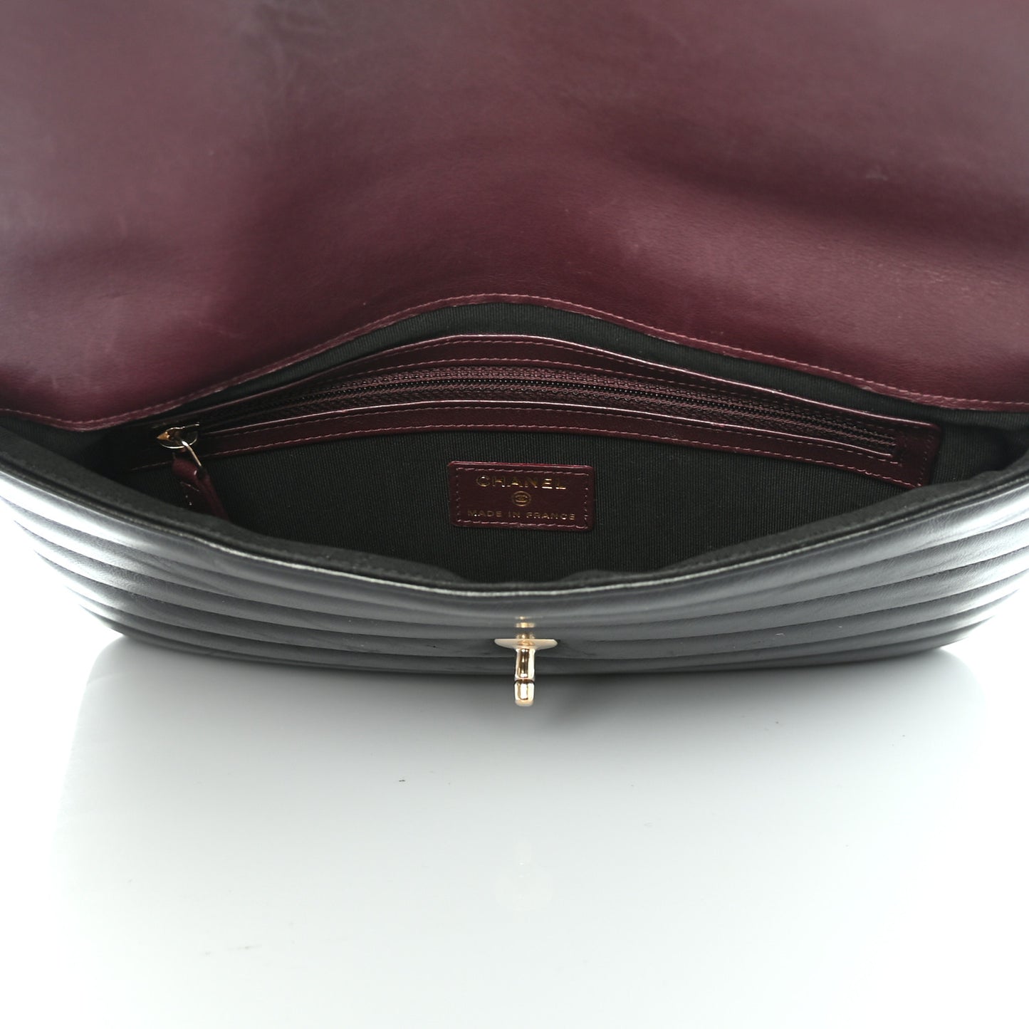 Shiny Lambskin Quilted Chevron Miroir Clutch Black