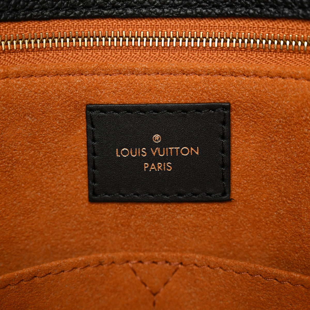 Louis Vuitton Empreinte Monogram Giant Onthego MM Black 6 of 9