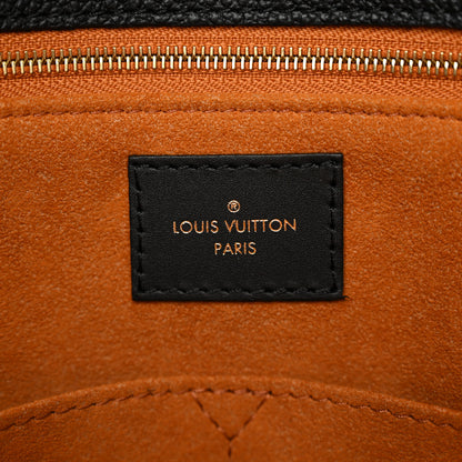 Louis Vuitton Empreinte Monogram Giant Onthego MM Black 6 of 9