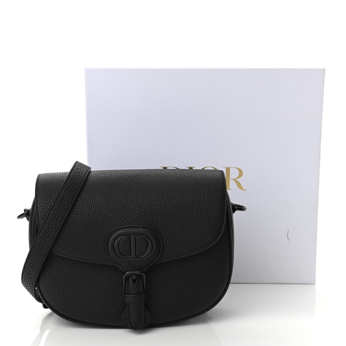 Grained Calfskin Medium Bobby Flap Black