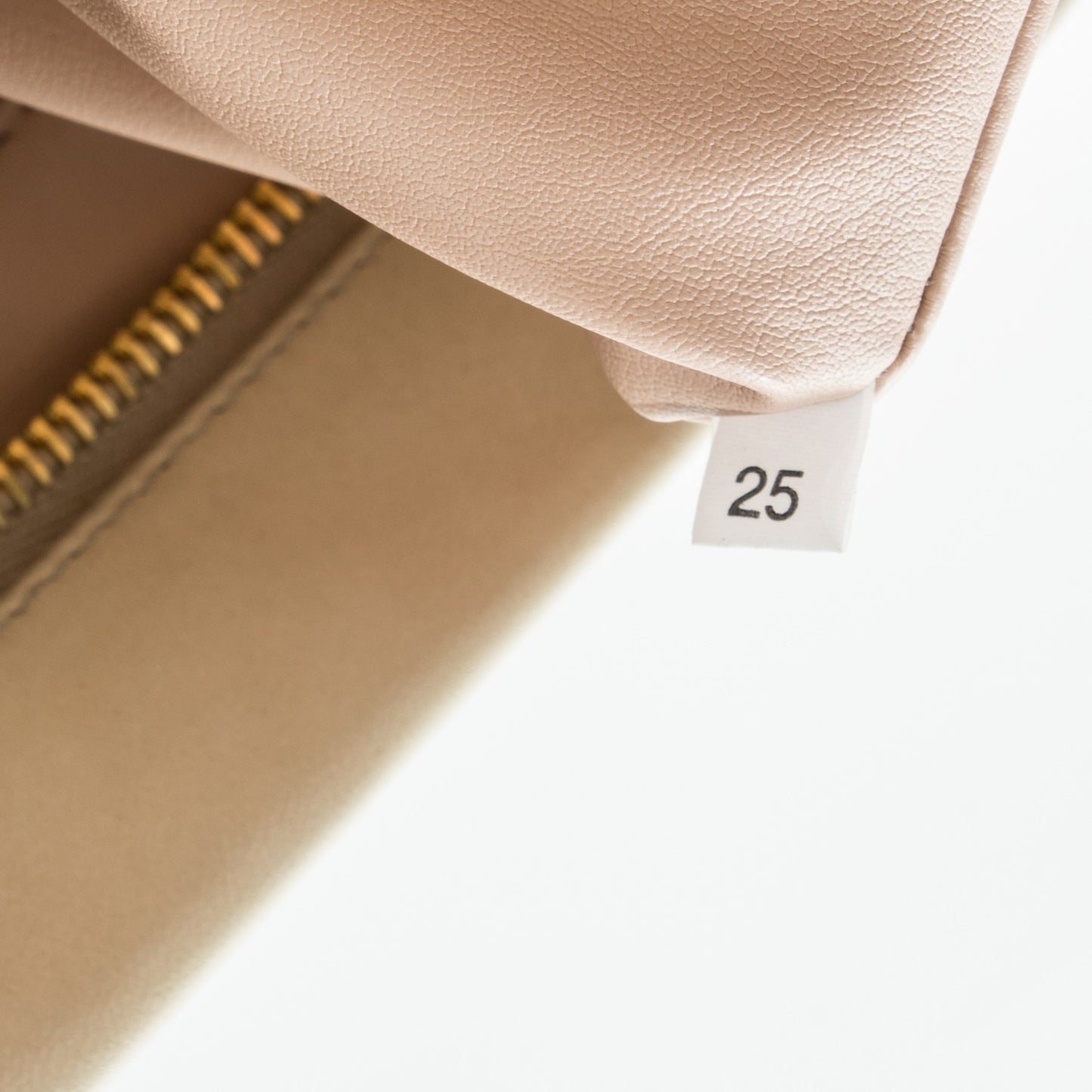 Nappa Martini Zip Clutch Cera