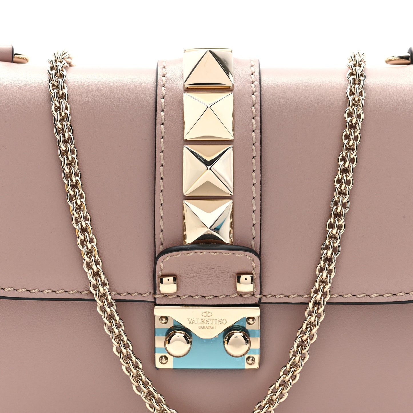 Vitello Small Glam Lock Rockstud Flap Poudre