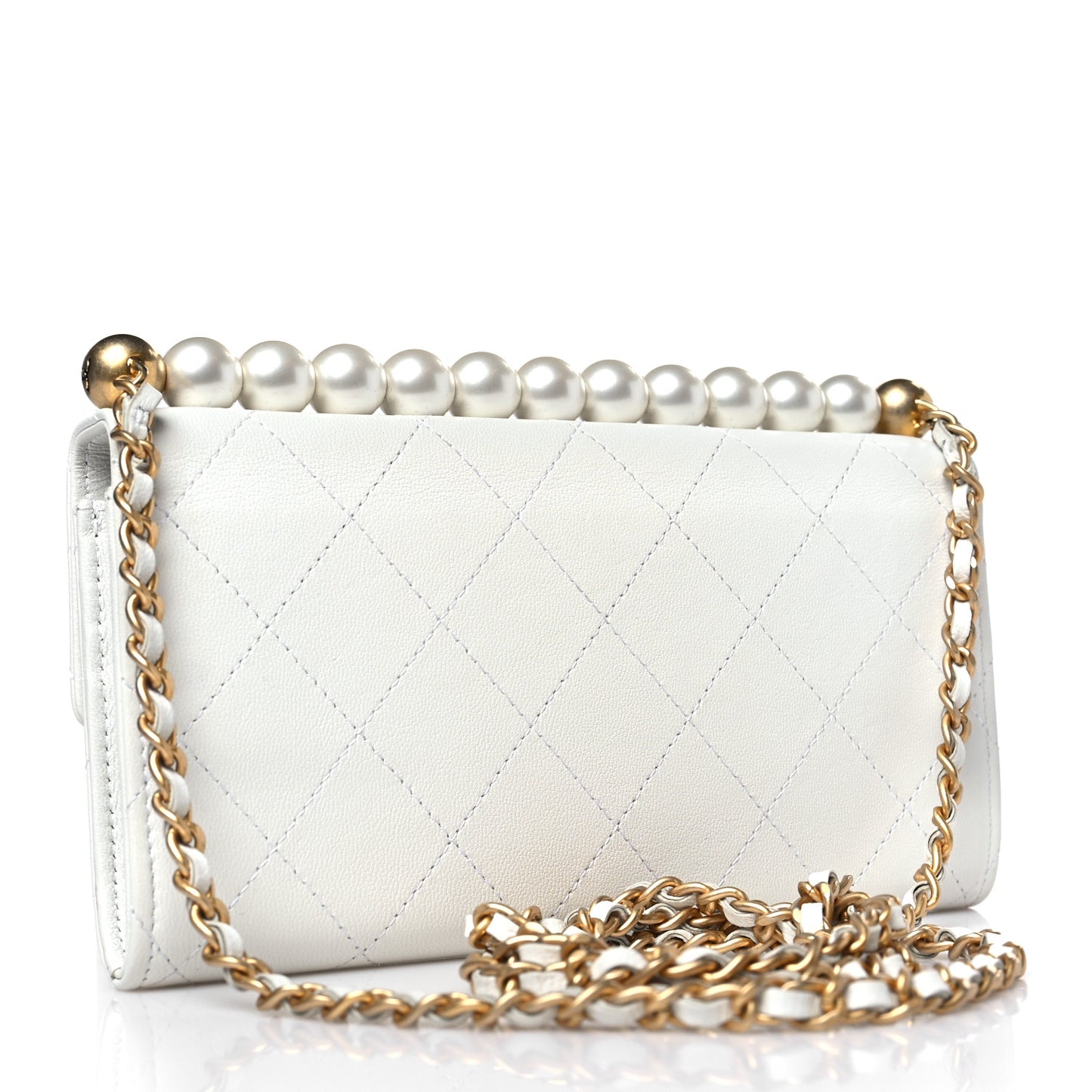 Goatskin Quilted Chic Pearls Clutch With Chain White