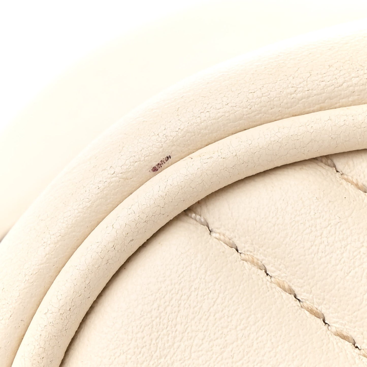 Calfskin Matelasse Small GG Marmont Chain Shoulder Bag White