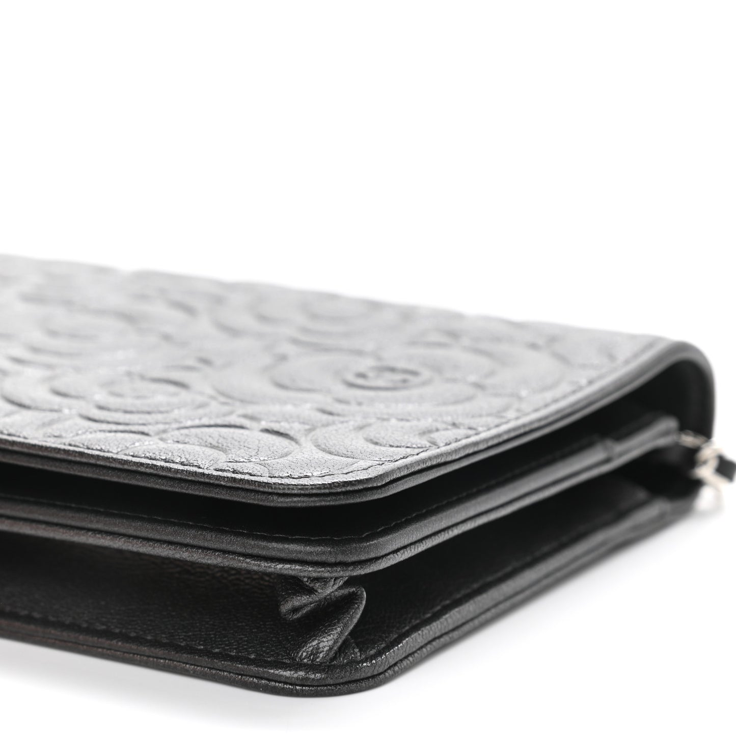 Goatskin Camellia Embossed Wallet On Chain WOC Grey