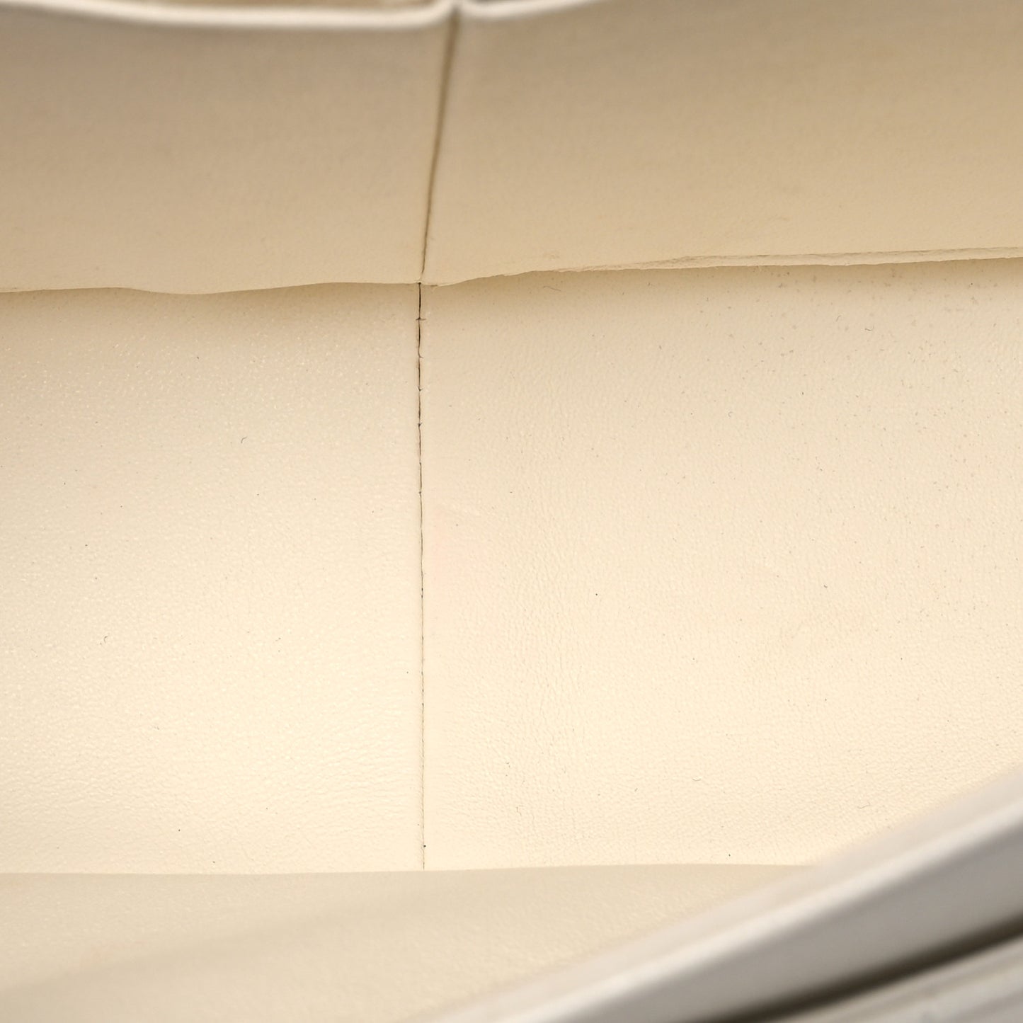 Caviar Quilted Jumbo Double Flap White