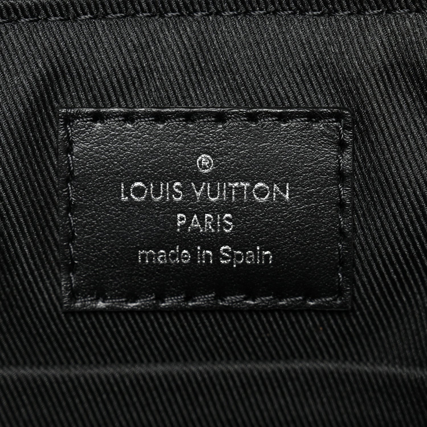 Louis Vuitton Damier Graphite District PM NM 6 of 9