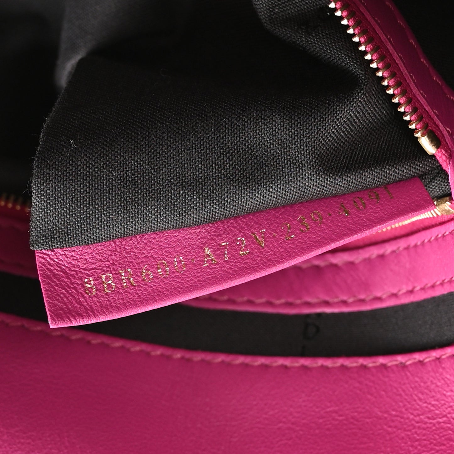 Nappa FF 1974 Embossed Baguette Ciclamino Pilar